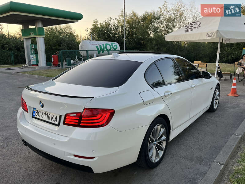 Седан BMW 5 Series 2014 в Львове