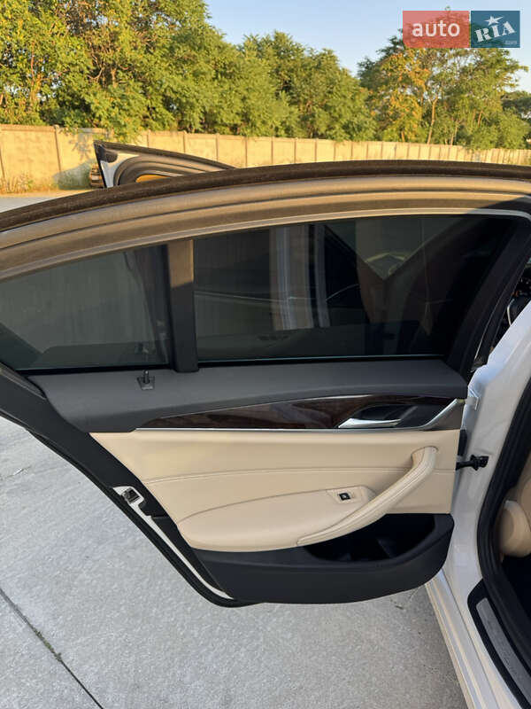 Седан BMW 5 Series 2017 в Одессе