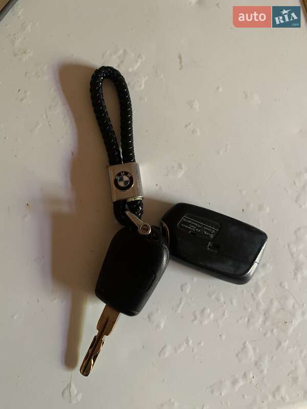 Седан BMW 5 Series 1995 в Болграде