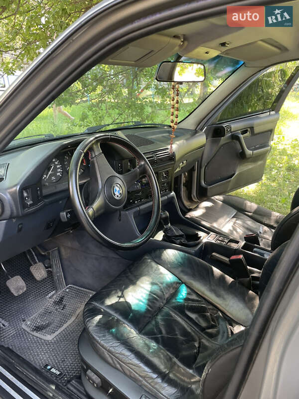 Седан BMW 5 Series 1989 в Конотопе