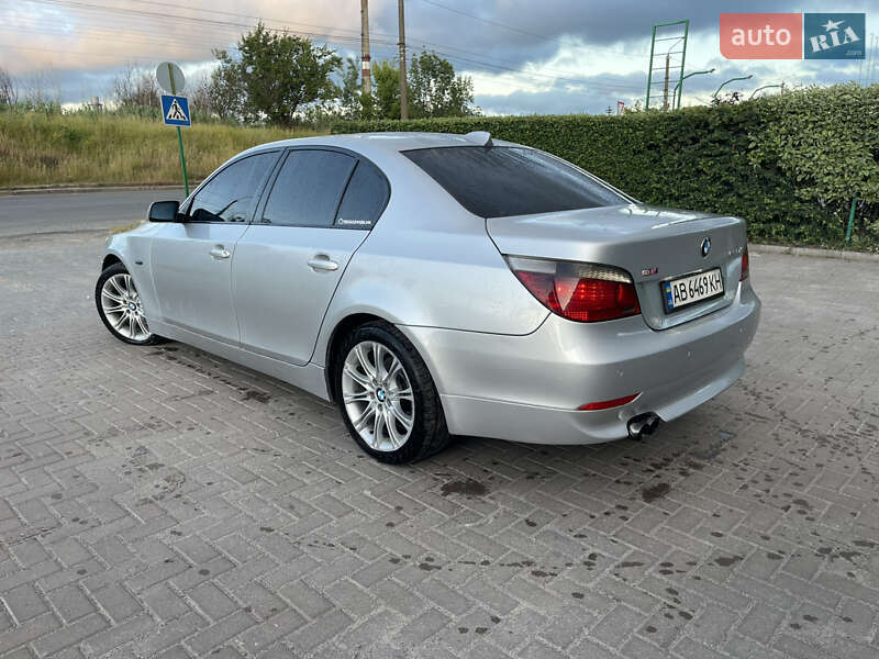 Седан BMW 5 Series 2003 в Вінниці