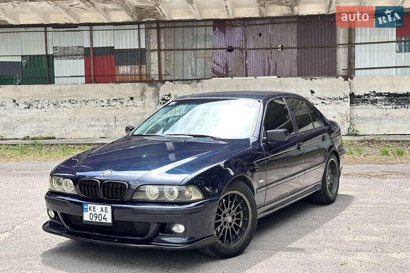 Седан BMW 5 Series 1998 в Харькове