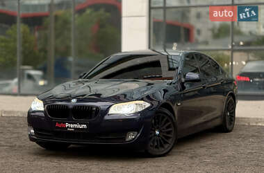 Седан BMW 5 Series 2011 в Харкові
