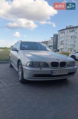 Универсал BMW 5 Series 2002 в  фото 19 Универсал BMW 5 Series 2002 в