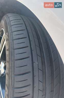 Седан BMW 5 Series 2013 в 
