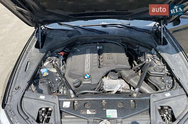 Седан BMW 5 Series 2013 в 