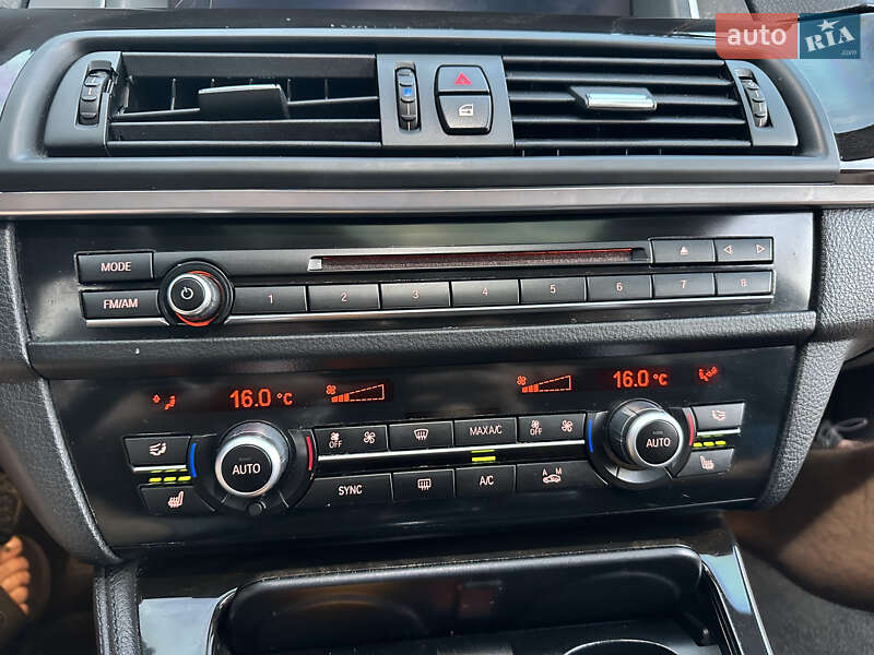 Седан BMW 5 Series 2014 в Львове