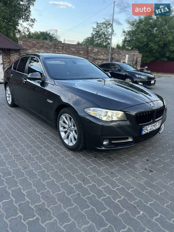 BMW 5 Series 2015