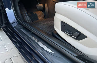 Седан BMW 5 Series 2013 в 