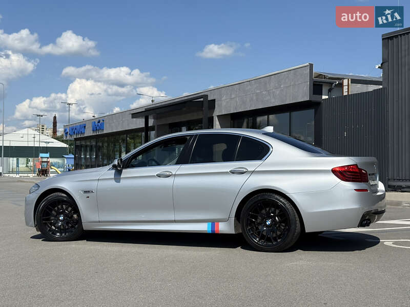 Седан BMW 5 Series 2016 в Киеве