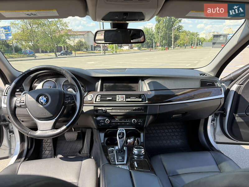 Седан BMW 5 Series 2016 в Киеве