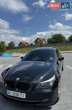 Седан BMW 5 Series 2008 в Мостиске