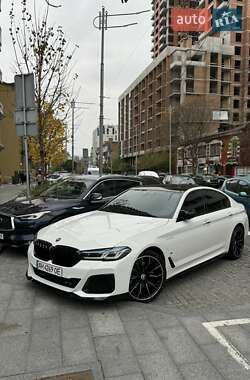 Седан BMW 5 Series 2018 в Киеве