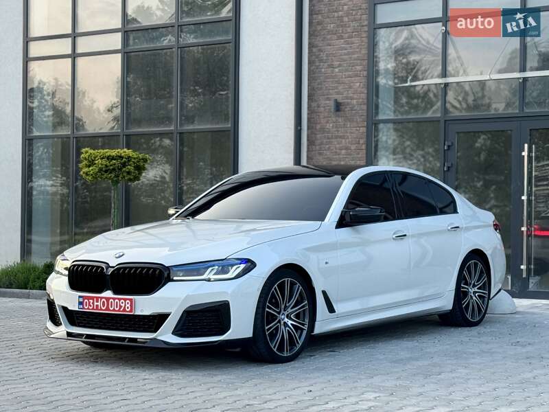 Седан BMW 5 Series 2017 в Тернополе