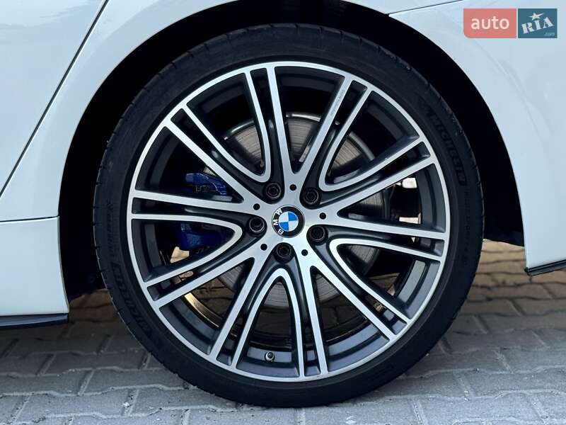 Седан BMW 5 Series 2017 в Тернополе