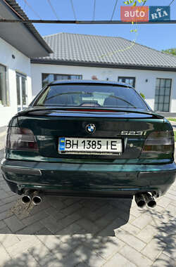Седан BMW 5 Series 1996 в 