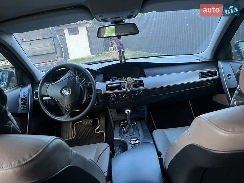 Універсал BMW 5 Series 2004 в Рівному