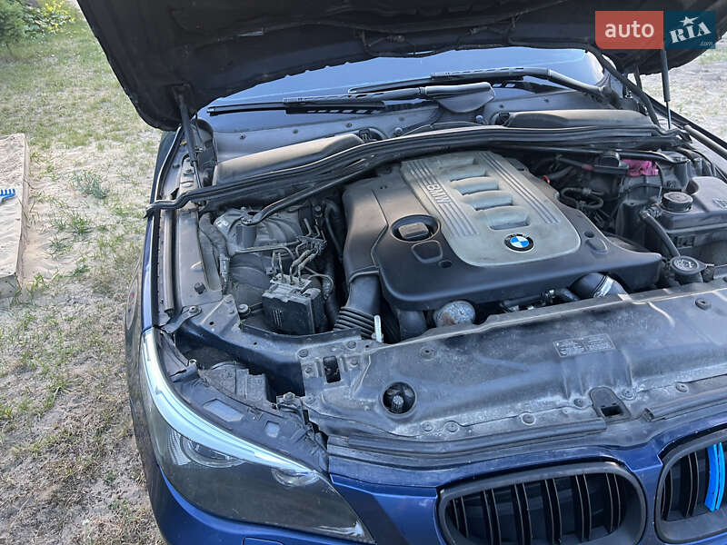 Універсал BMW 5 Series 2004 в Рівному