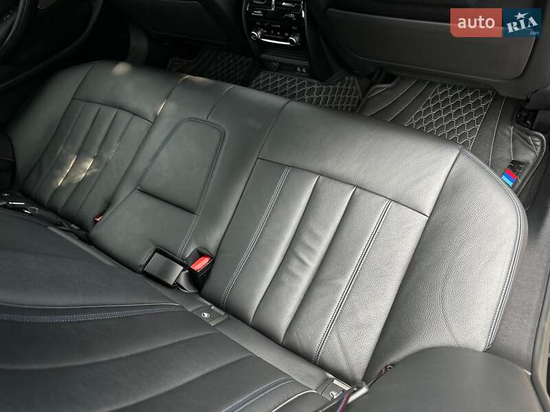 Седан BMW 5 Series 2020 в Києві