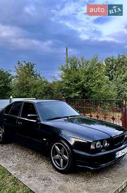 Седан BMW 5 Series 1992 в Полтаві