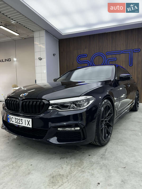 Седан BMW 5 Series 2017 в Львові