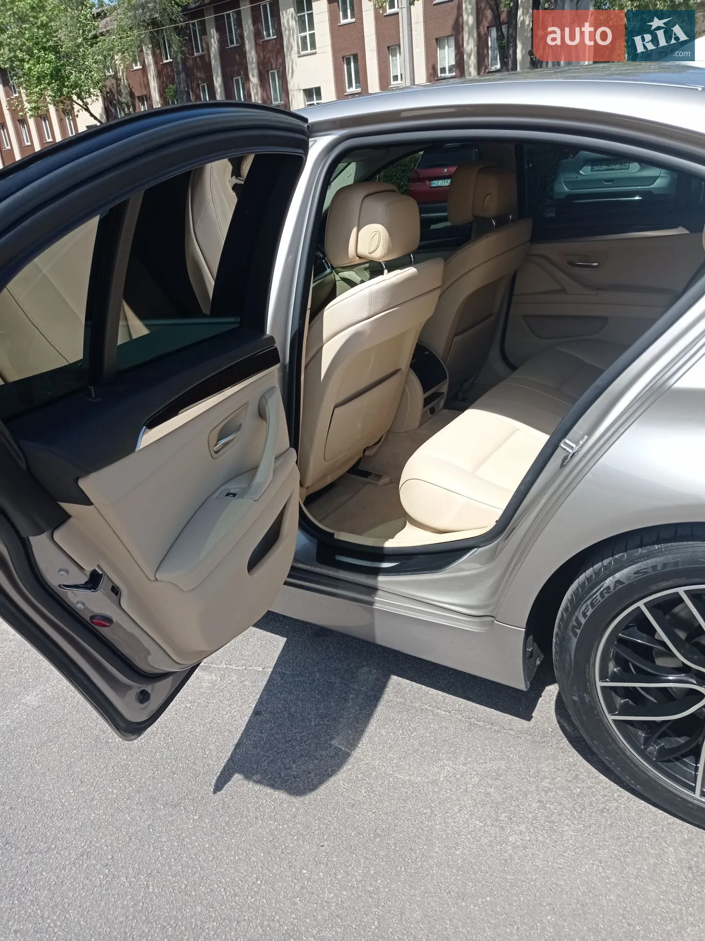 2013 BMW 5er - мініатюра 26