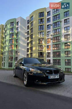 Седан BMW 5 Series 2004 в Ровно