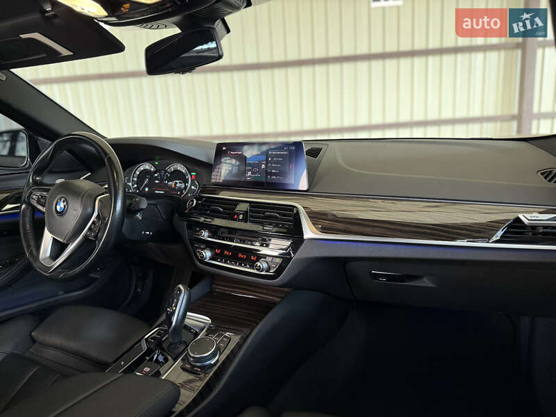 Седан BMW 5 Series 2019 в Одессе