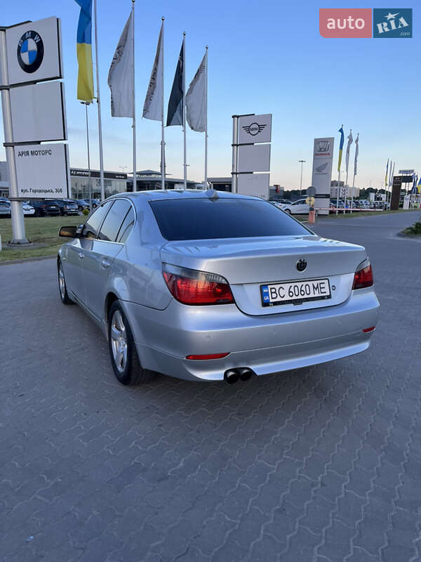 Седан BMW 5 Series 2005 в Львові