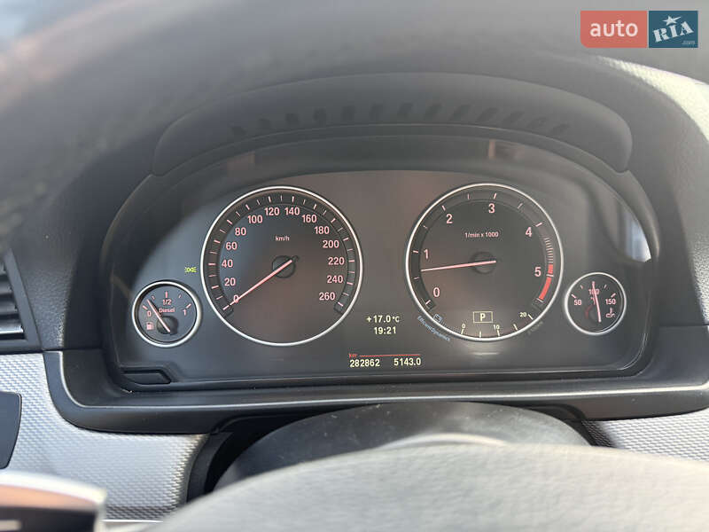 Седан BMW 5 Series 2011 в Дубровиці фото 29 Седан BMW 5 Series 2011 в Дубровиці