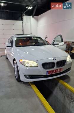 Седан BMW 5 Series 2012 в Львові
