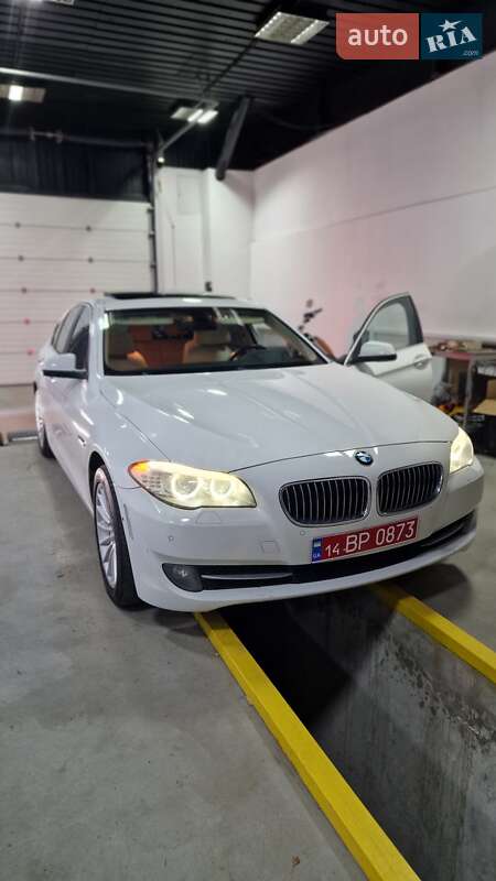 BMW 5 Series 2012