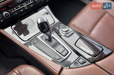 Седан BMW 5 Series 2011 в 