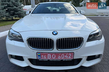 Седан BMW 5 Series 2012 в 