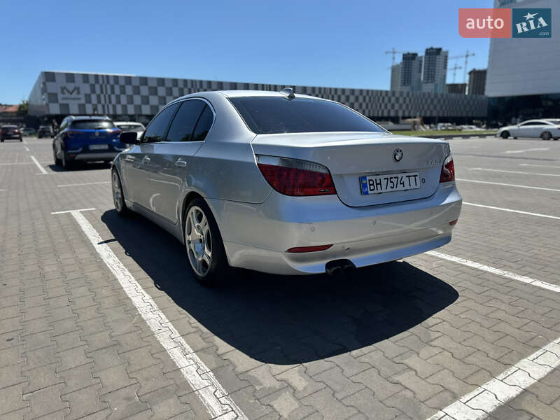 Седан BMW 5 Series 2005 в Одессе