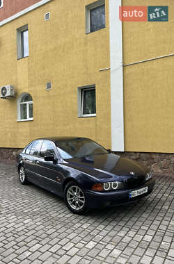 Седан BMW 5 Series 1998 в Самборе