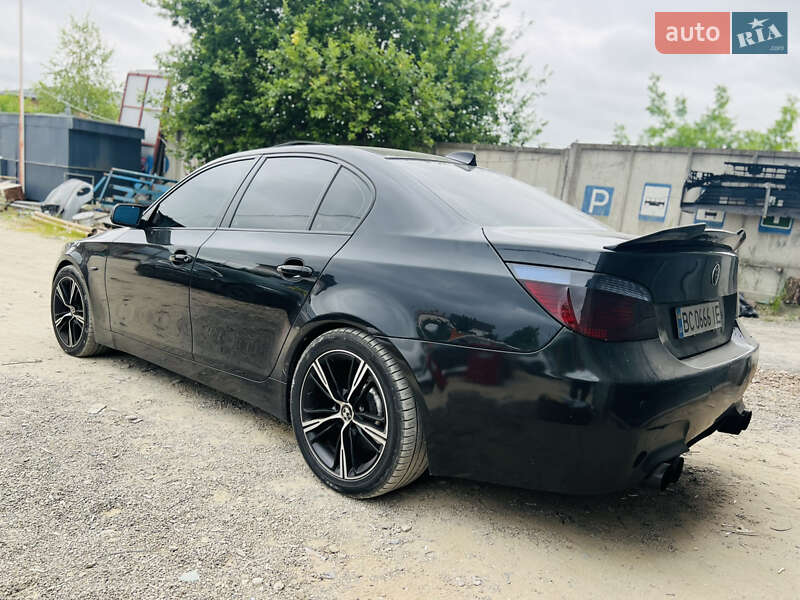 Седан BMW 5 Series 2006 в Львове