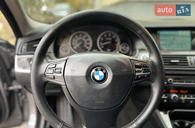 Седан BMW 5 Series 2012 в 