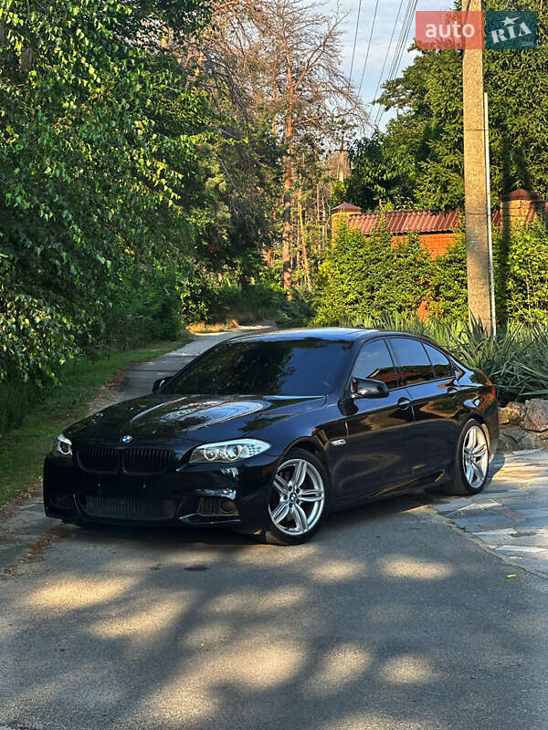 BMW 5 Series 2010