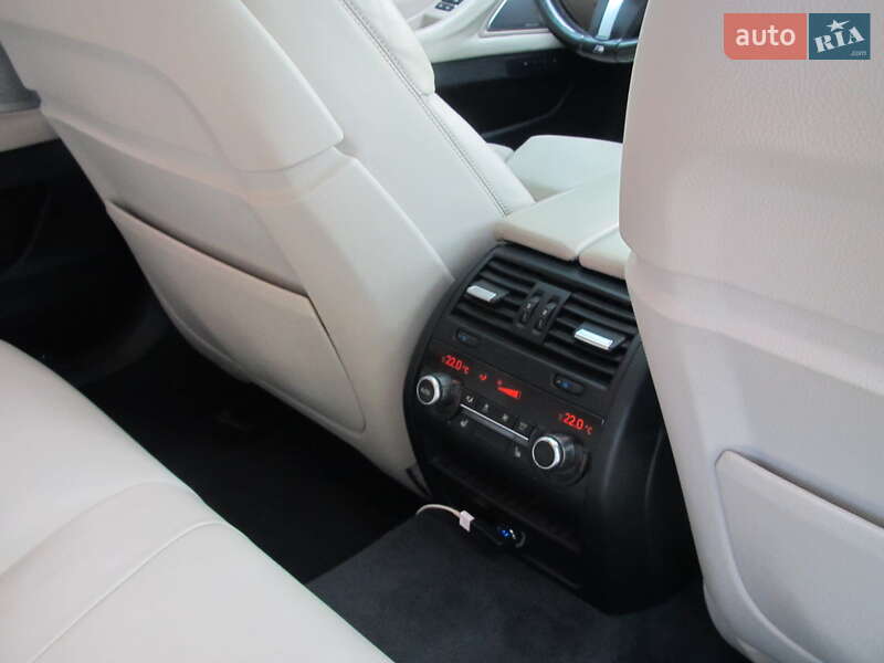 Седан BMW 5 Series 2015 в Коломые