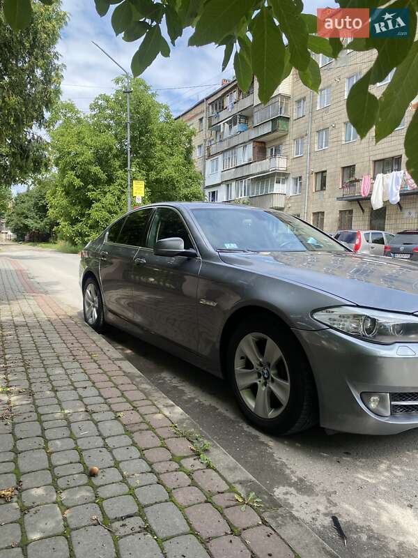 Седан BMW 5 Series 2012 в Коломиї