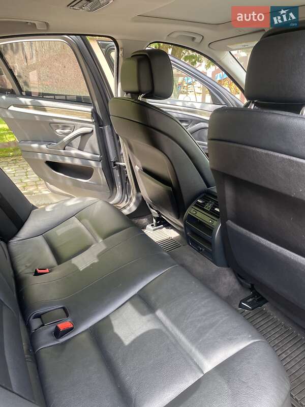 Седан BMW 5 Series 2012 в Коломиї