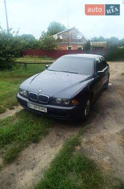 Седан BMW 5 Series 2002 в Киеве