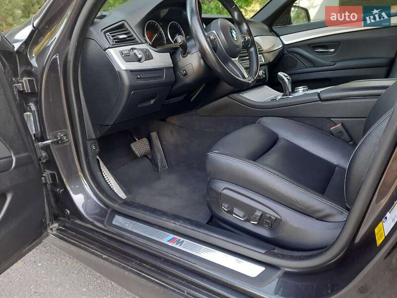 Седан BMW 5 Series 2014 в Кременчуці