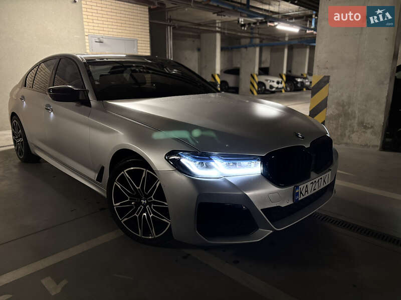 Седан BMW 5 Series 2018 в Киеве