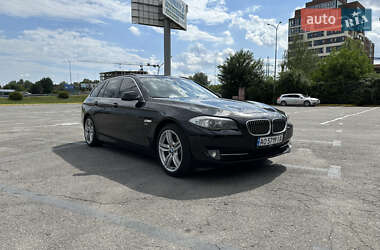 Универсал BMW 5 Series 2011 в 