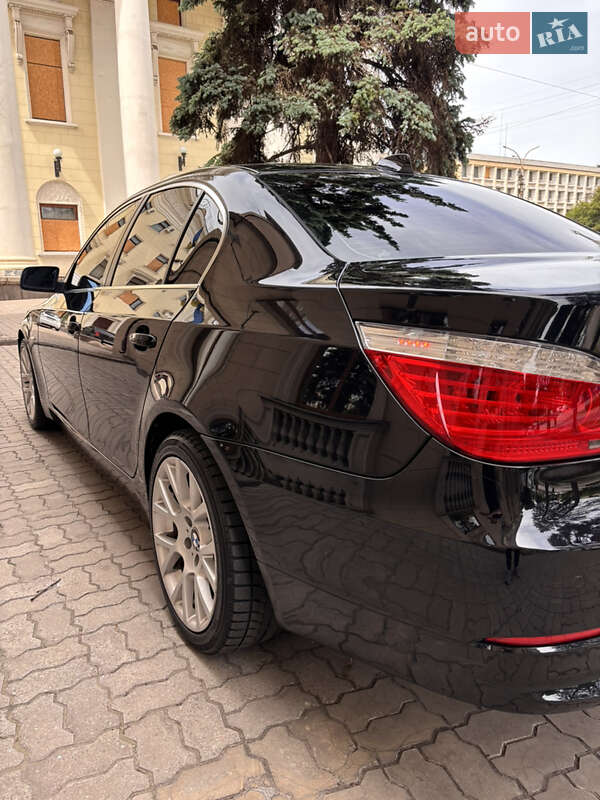 Седан BMW 5 Series 2008 в Запоріжжі