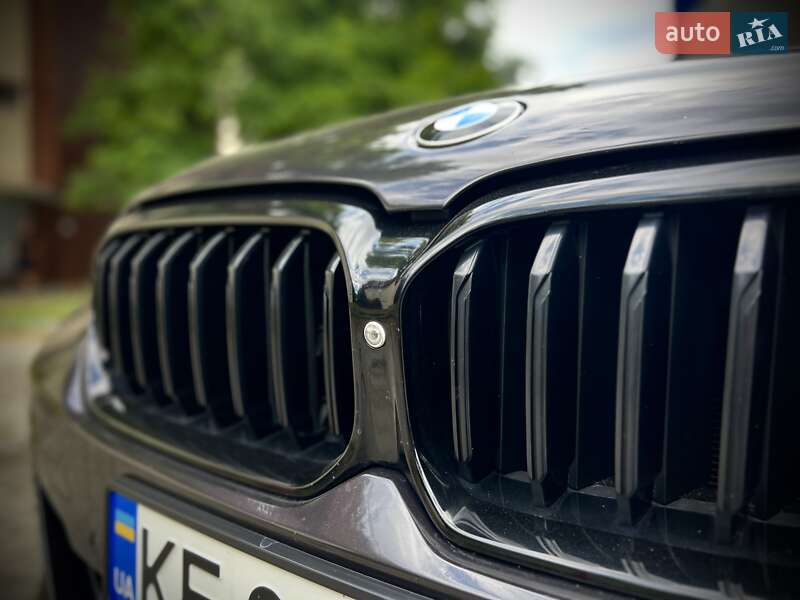 Седан BMW 5 Series 2018 в Дніпрі фото 28 Седан BMW 5 Series 2018 в Дніпрі