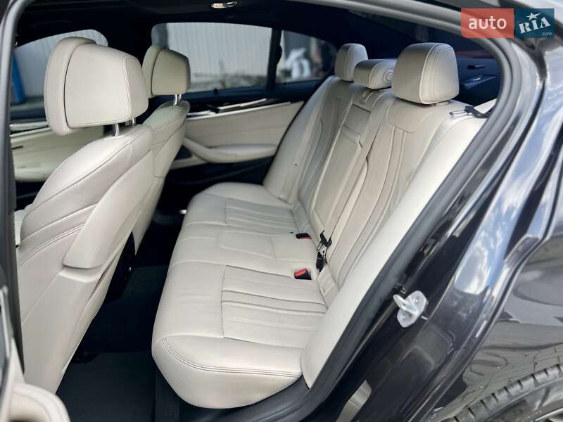 Седан BMW 5 Series 2018 в Дніпрі фото 44 Седан BMW 5 Series 2018 в Дніпрі