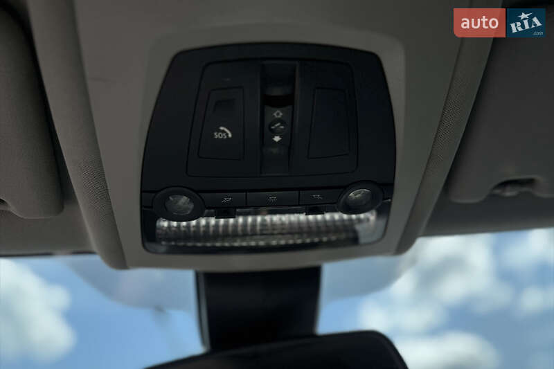 Седан BMW 5 Series 2013 в Мукачевому